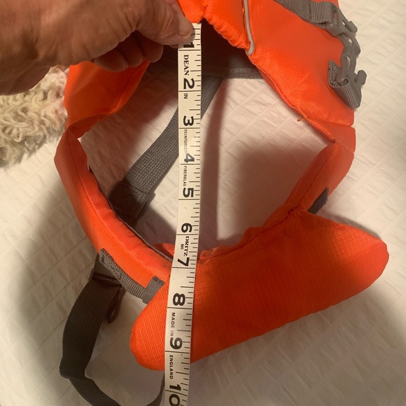 Dog.”Outward Hound” Life Jacket Floatation Device (Size - M) - Picture 9 of 14